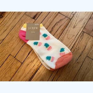 J crew pineapple patterned ankle socks